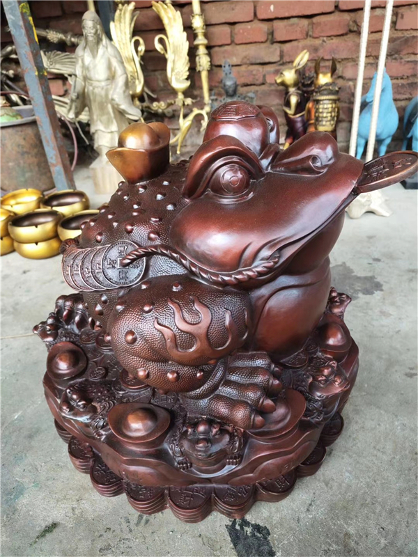 招財(cái)進(jìn)寶銅金蟾.jpg