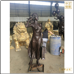 商場(chǎng)門前購物人物雕塑